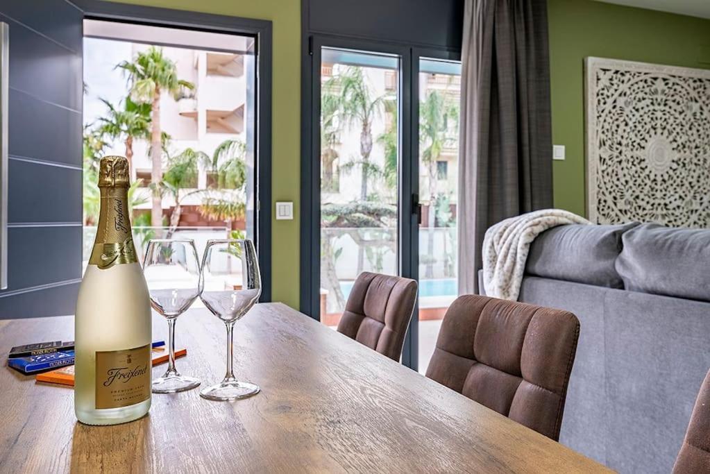 5 Stelle Piscina, Jacuzzi, Wifi - 2 Min Dal Mare Appartement Miami Playa Buitenkant foto