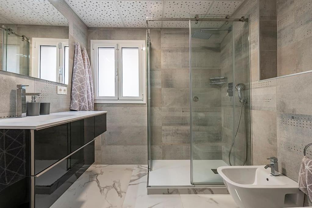 5 Stelle Piscina, Jacuzzi, Wifi - 2 Min Dal Mare Appartement Miami Playa Buitenkant foto