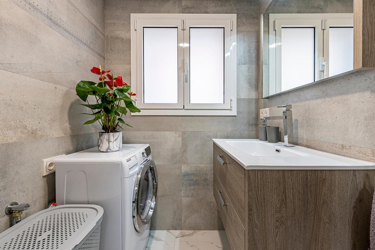 5 Stelle Piscina, Jacuzzi, Wifi - 2 Min Dal Mare Appartement Miami Playa Buitenkant foto
